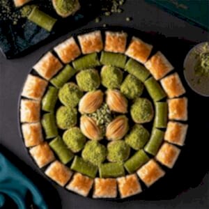 Special Pistachio Baklava Tray 1.5 kg